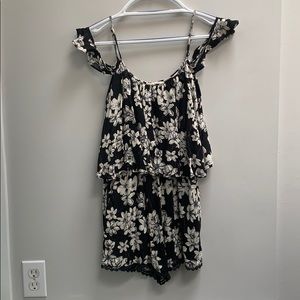 Off the shoulder floral Romper